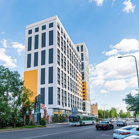 Appartement Золотой Квадрат Астаны à Astana Extérieur photo