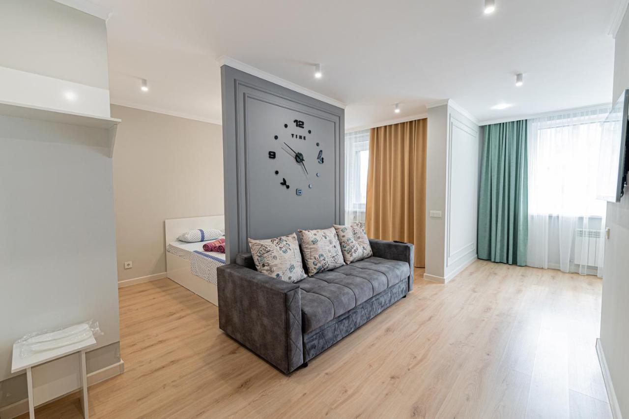 Appartement Золотой Квадрат Астаны à Astana Extérieur photo